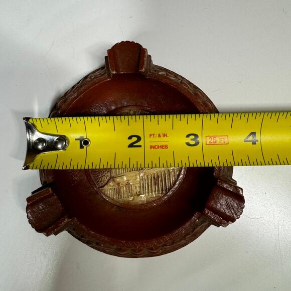 Vintage MCM U.S. Capitol Relief Ashtray Souvenir Washington DC Felt Base 1945-65 - Picture 3 of 3